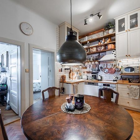 Victoria Design Stays - Premium Apartment Ohrada Прага Екстериор снимка