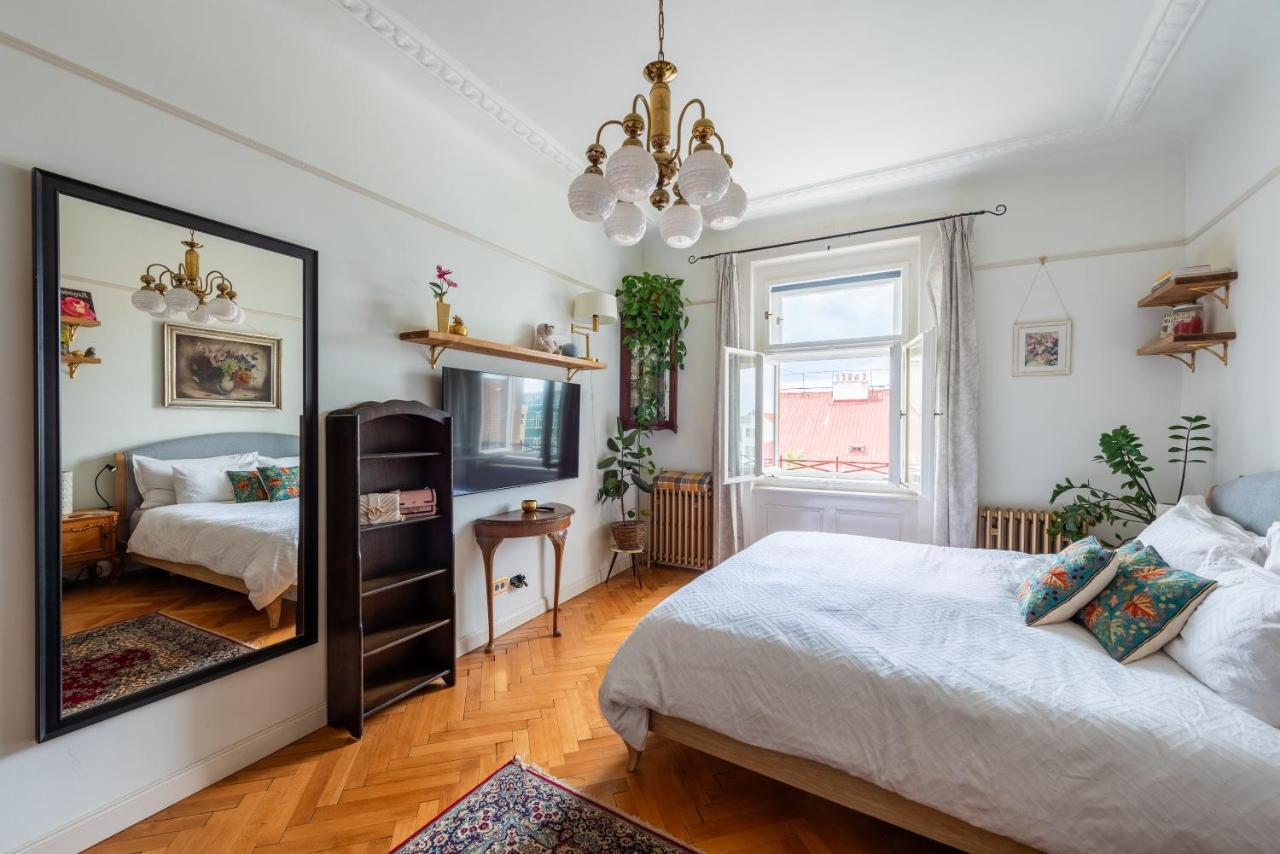 Victoria Design Stays - Premium Apartment Ohrada Прага Екстериор снимка